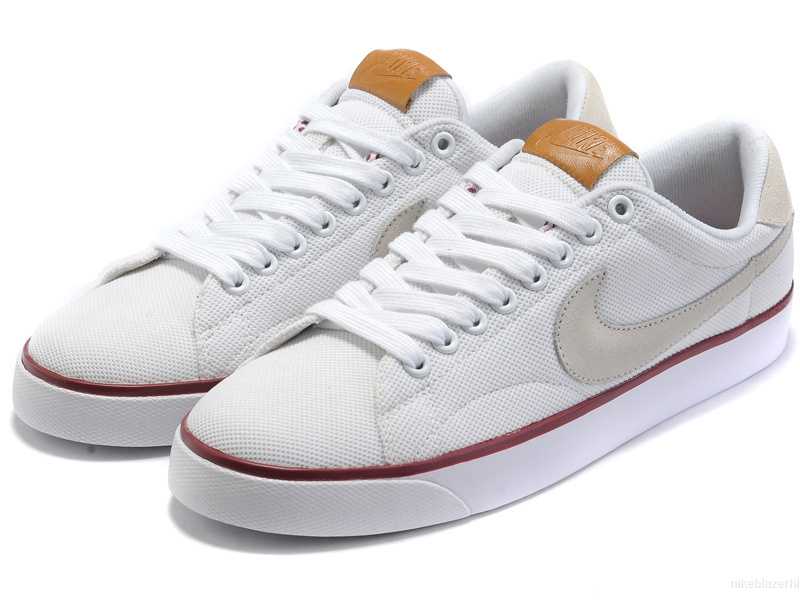 Nike Sb Blazer Low Cs Marque En Ligne Basket Nike Blazer